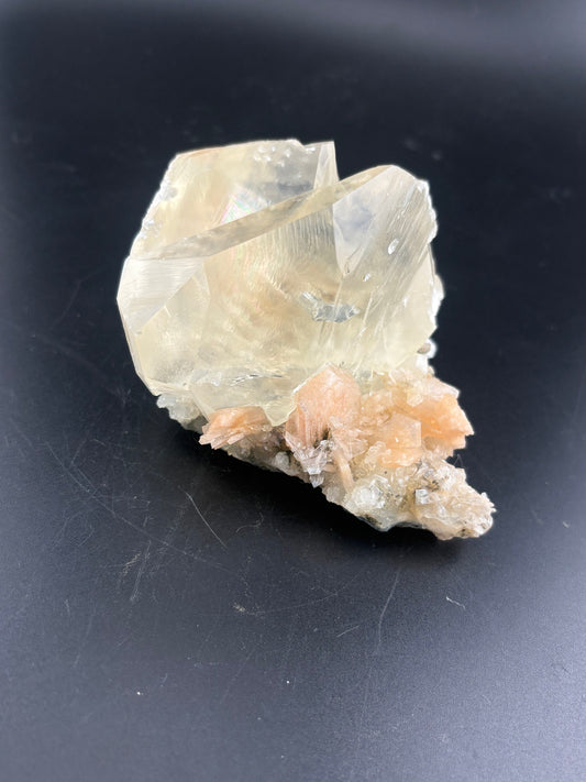 Calcite on Stilbite with Scolecite